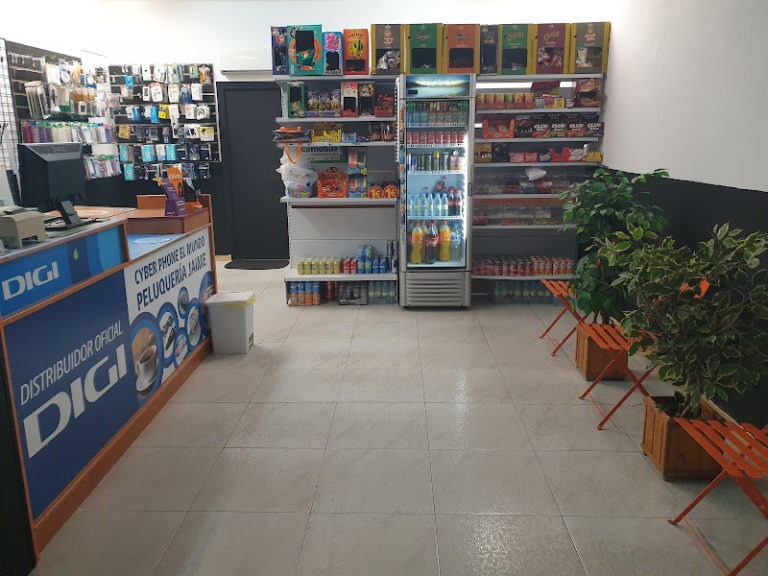 Peluqueria Jaime + Locutorio Navalmoral de la Mata