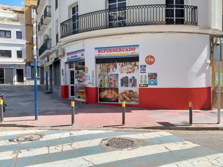 almunecar locutorios super mercado andaluz y locutorio agencia de envio de dinero 768x576