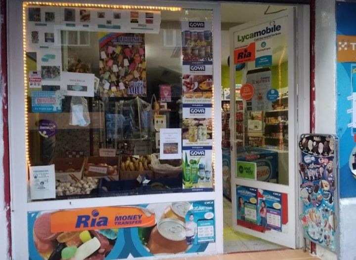 TUSEEF LOCUTORIO Y FRUTERIA